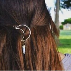 New 🌟 Opalite Silver Crescent Moon Hair Clip 🌙